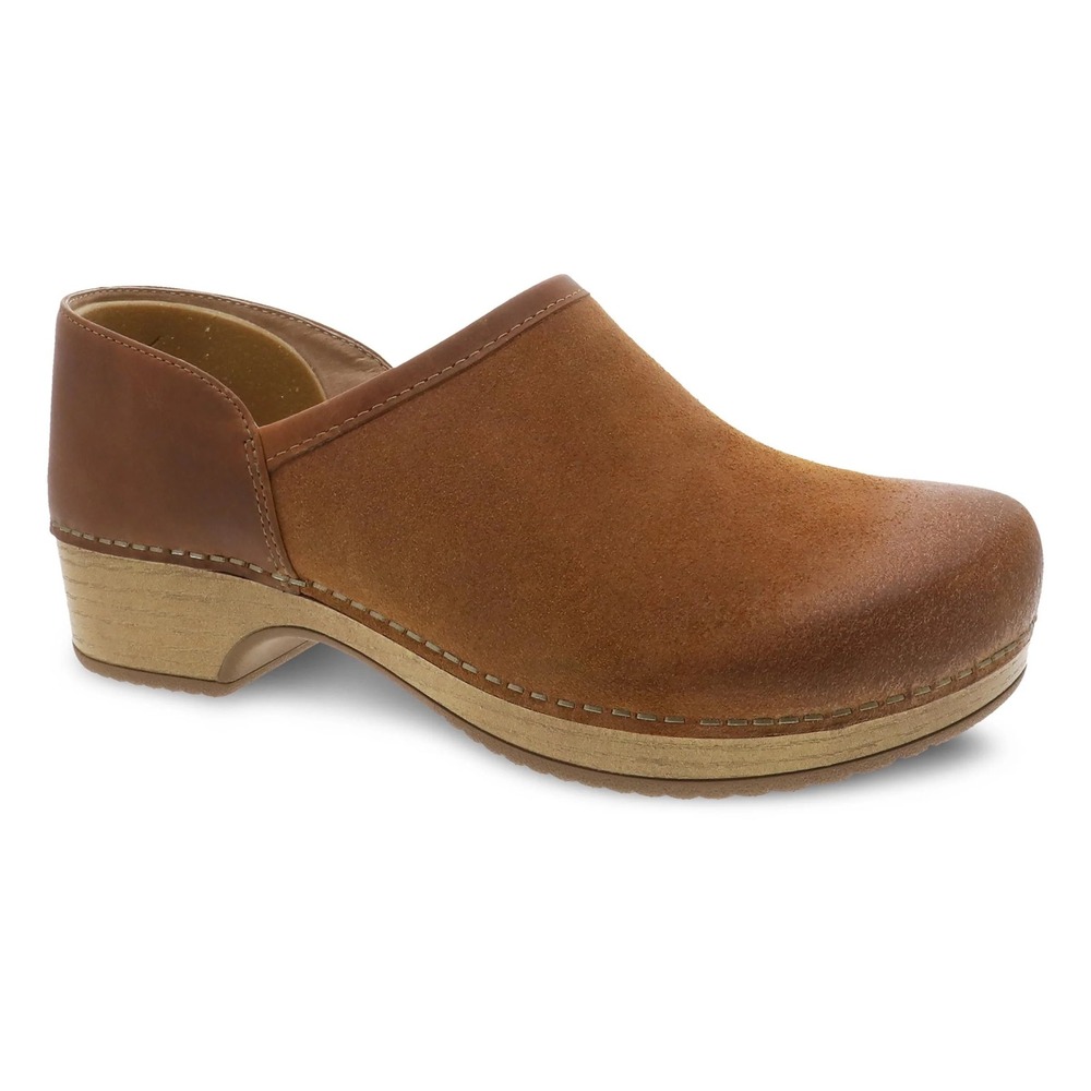 New Dansko Brenna Clog in Tan Burnished Suede Sz 11.5(42) Granolagirl Girl Boho